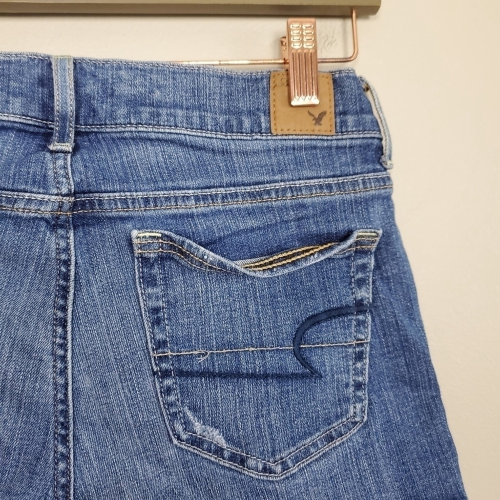 American Eagle Shortie Hi High Rise Denim Medium Wash Jean Shorts AE 4 90s - Picture 6 of 9